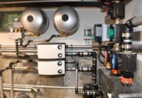 Wärmepumpen-Technikraum aus einem aktuellen Projekt (WOBAU Velbert)
